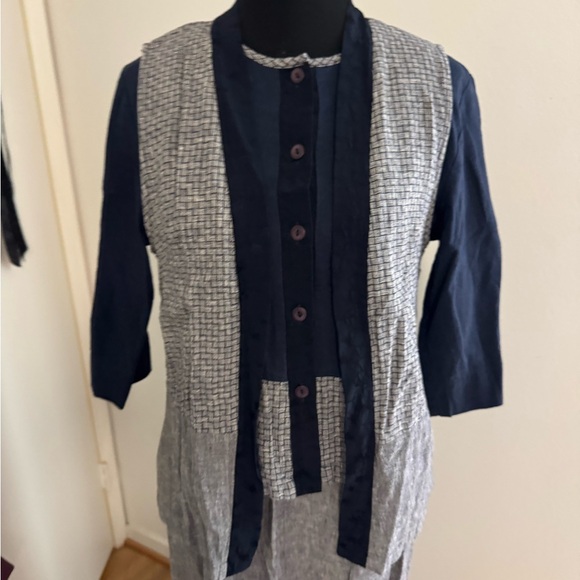 Elegant Navy and Gray Women's Dress Set - Picture 2 of 16